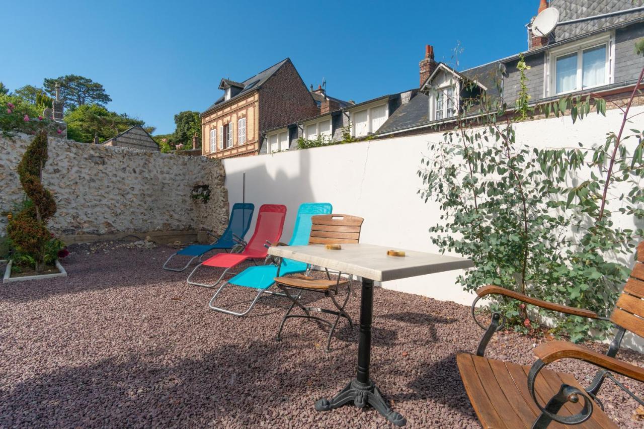 Gîte La Périssoire - place de parking incluse Étretat Exterior foto